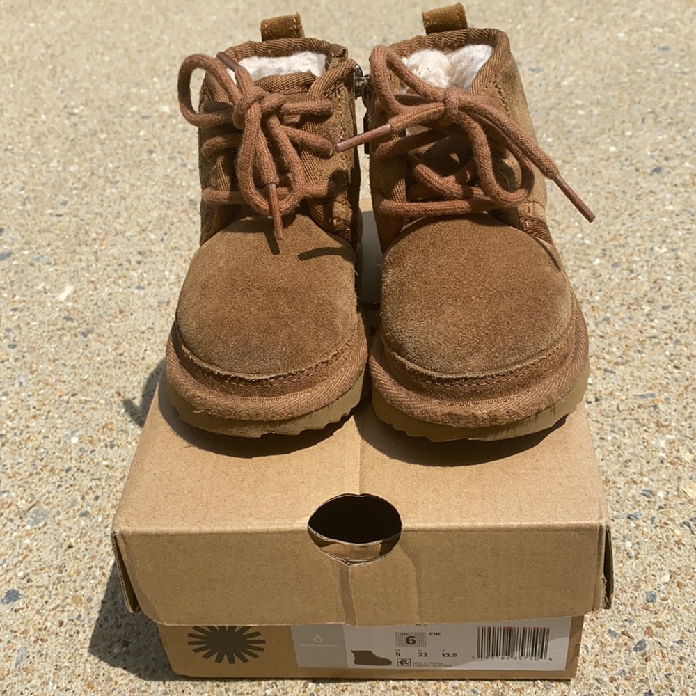 Toddler Neumel Ugg Boots